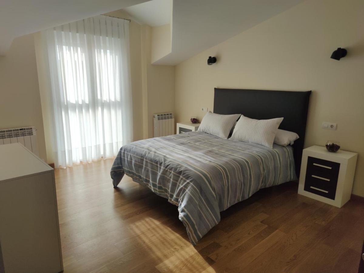 Chalet Con Amplio Jardin Casalarreina Luaran gambar